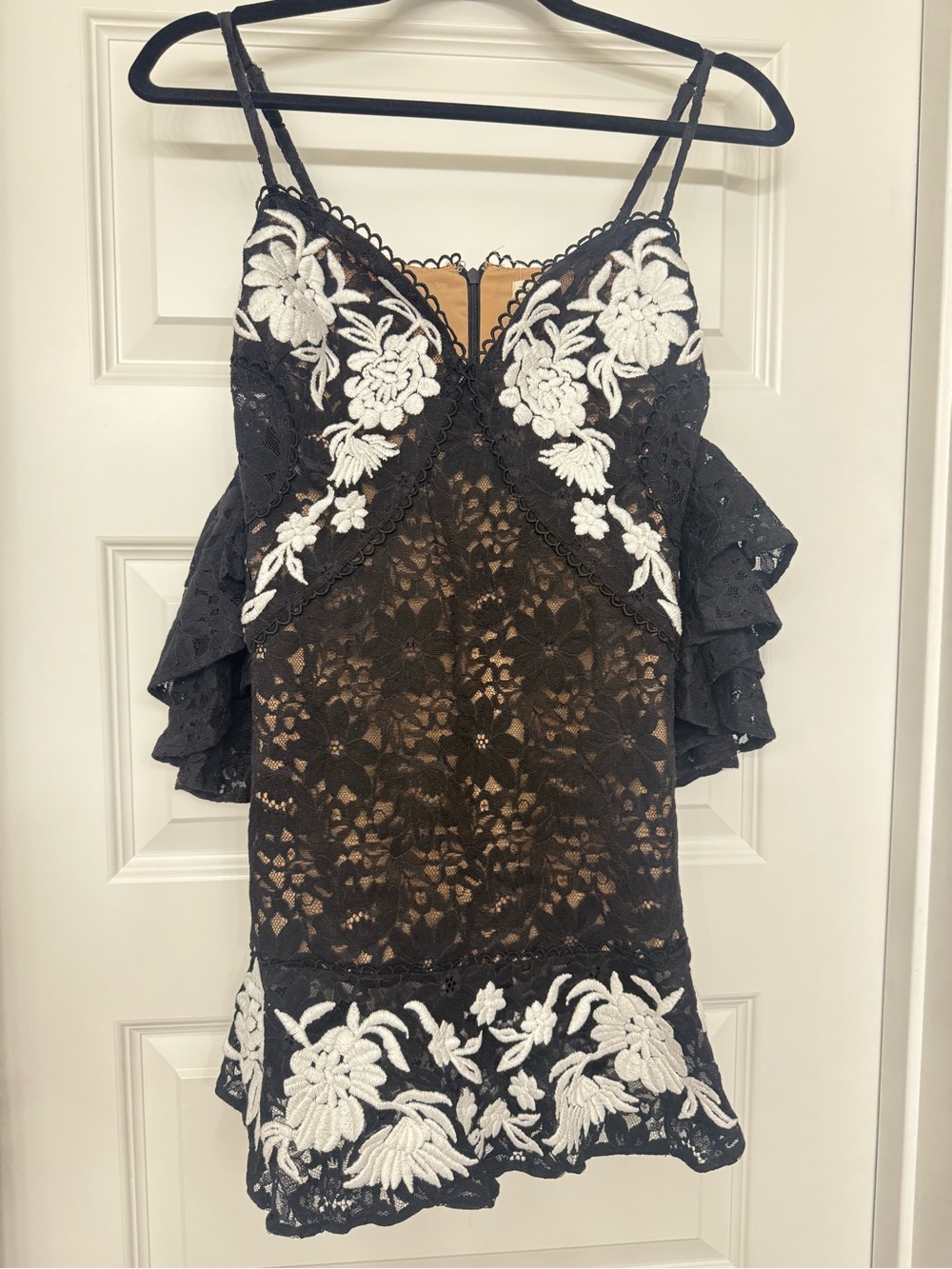 Black Lace Floral Embroidered Slip Dress with White Appliqué - Picture 2 of 3